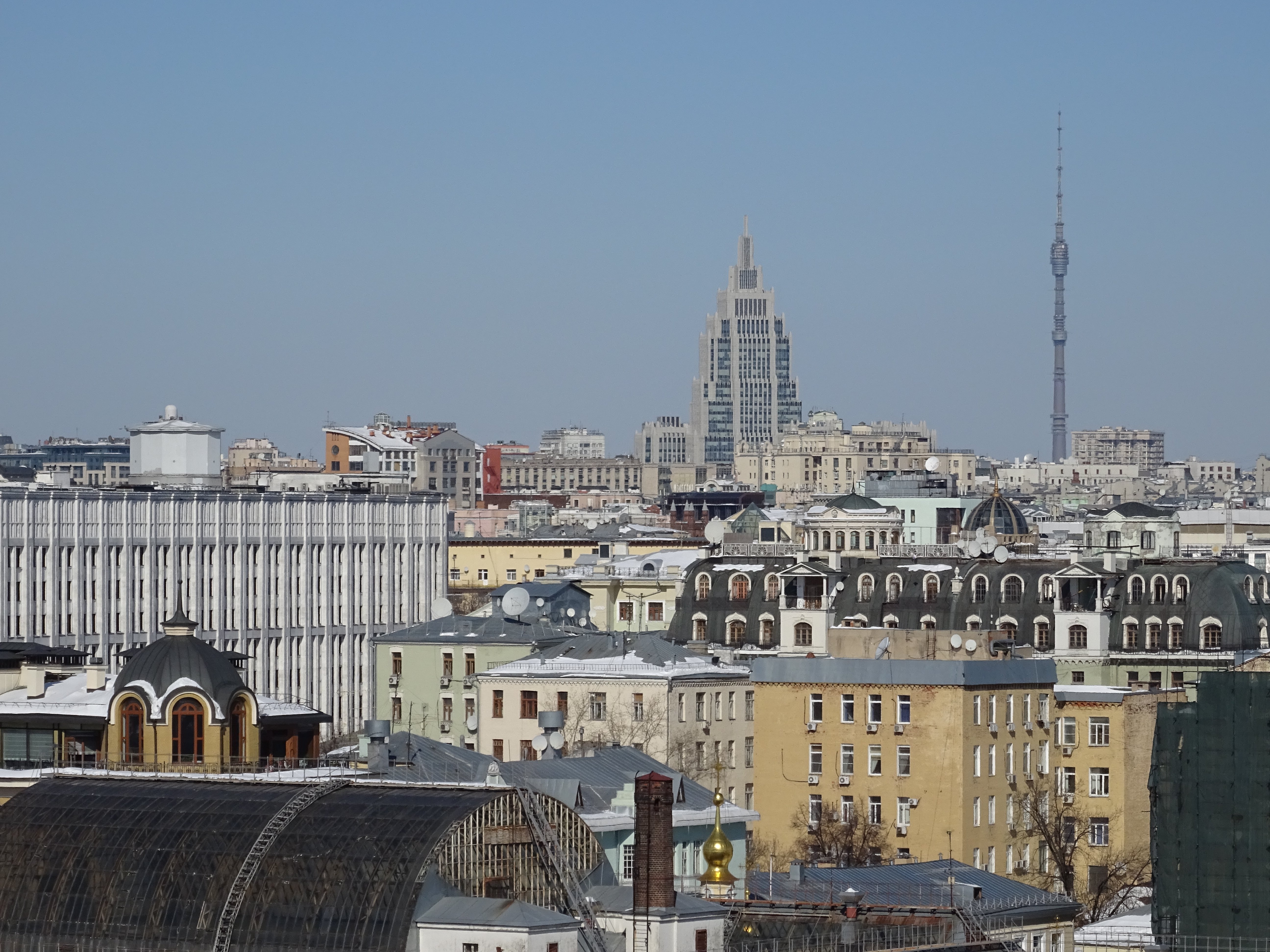 Смотровая площадка храма христа. Смотровая площадка храма Христа Спасителя. Крыша храма Христа Спасителя. Вид со смотровой площадки храма Христа. Смотровая площадка на крыше храма Христа Спасителя.