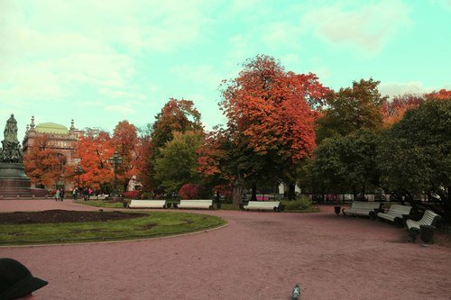 осень в городском саду